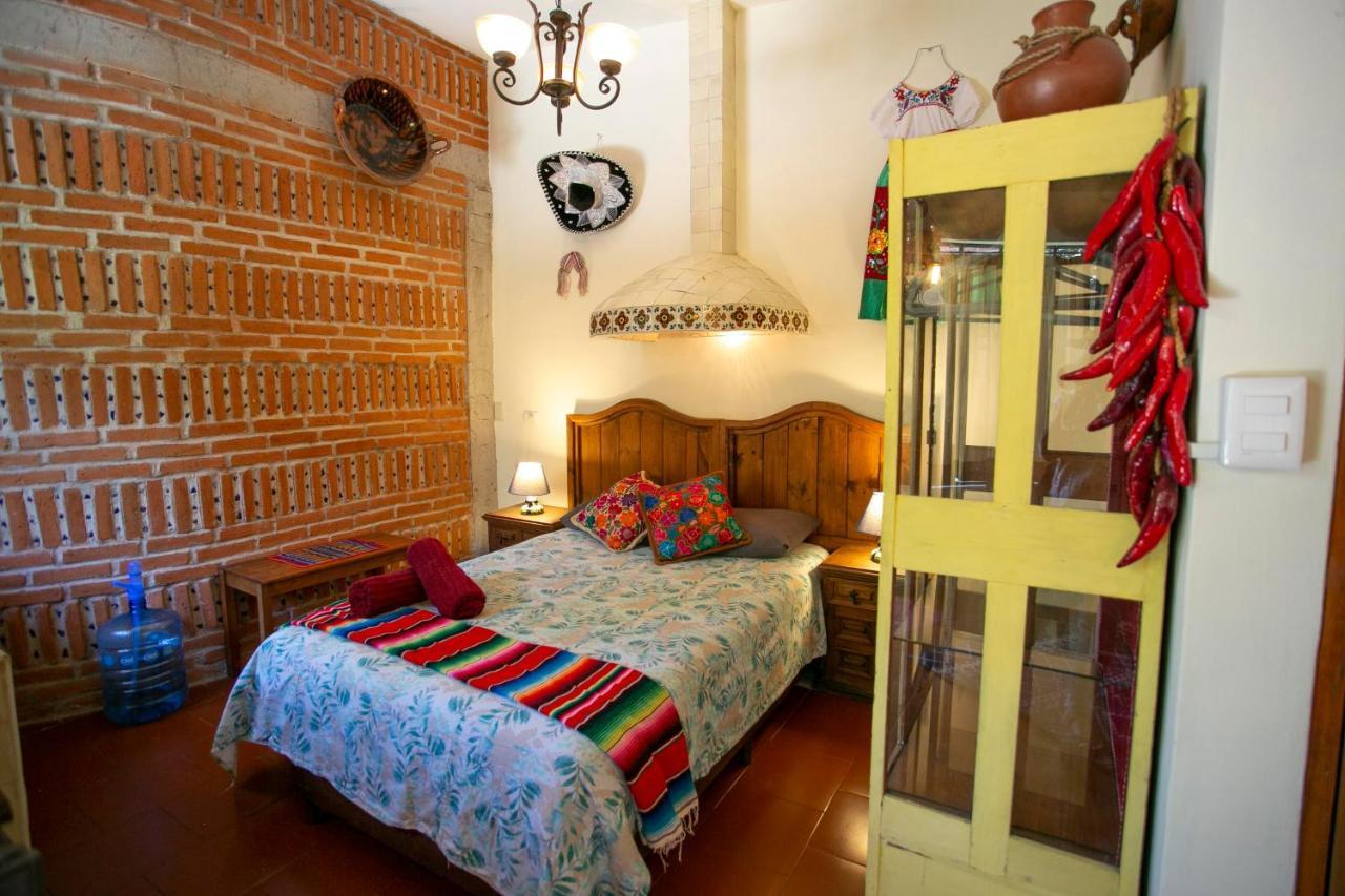 Majikal B&B - China Poblana 乔卢拉 外观 照片